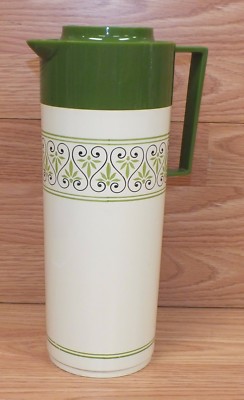 Genuine Aladdin Beverage Butler Green & Cream Thermos With Lid & Stopper *READ* 
