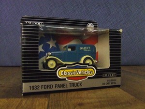 Details About Ertl 2504 Classic Vehicles 1932 Ford Panel Truck Daisys Floral Gifts