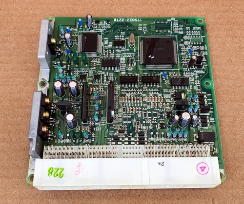 Toyota Hilux Surf 89661-3D670 1KZ-TE A/T Ecu Ecm oem jdm used 896613D670 - Picture 7 of 9