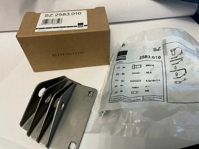SZ2583.010 RITTAL WALL ANGLE bracket