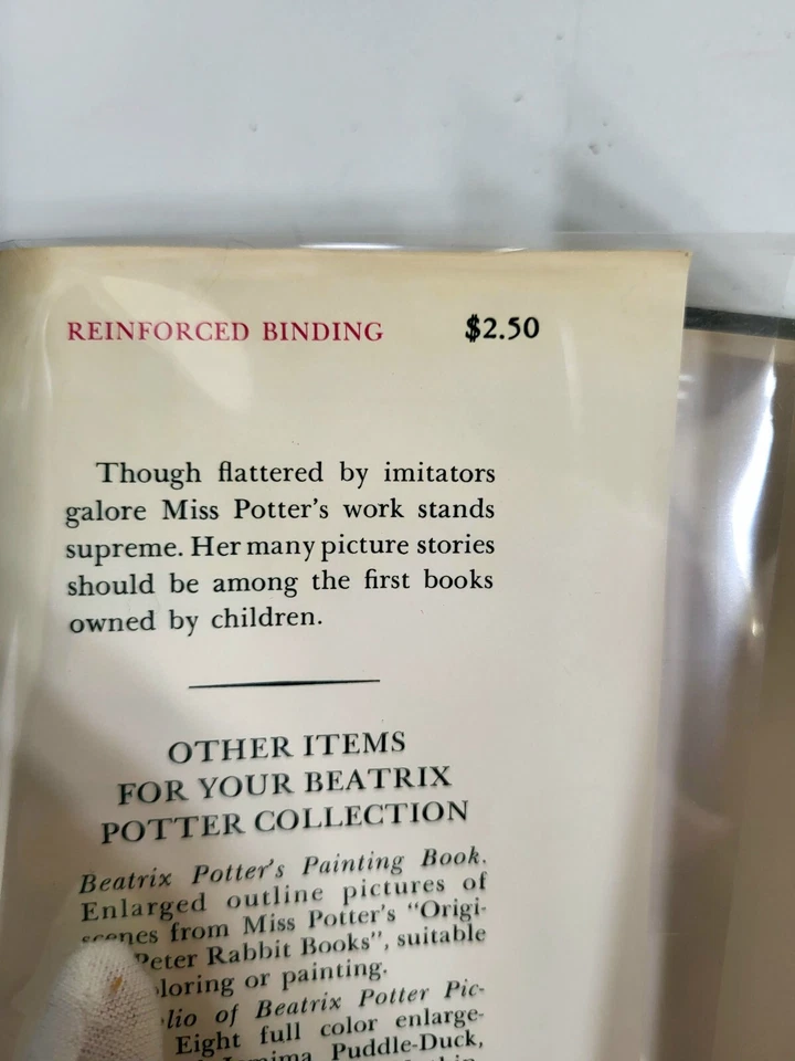 First American Edition Beatrix Potter's "The Tailor of Gloucester" – 1931 Foto 4 de 4