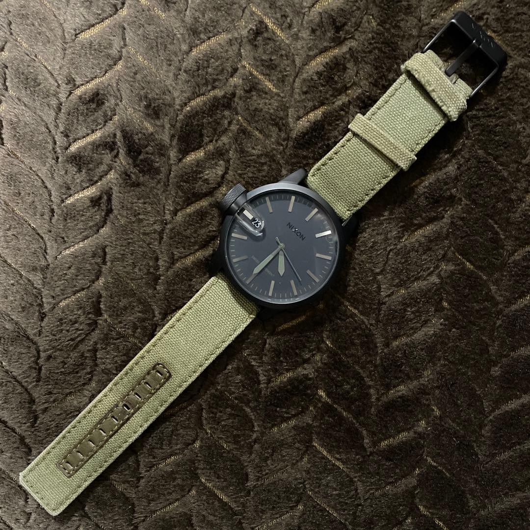 Nixon The Chronicle Wristwatch Timepiece Matte Black Khaki Band