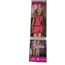 NIB BARBIE DOLL 2006 CITY STYLE K9197 K9202 Named SUMMER