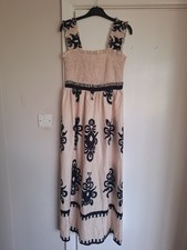 Pretty Cream And Black Summer Midi Dress Size L