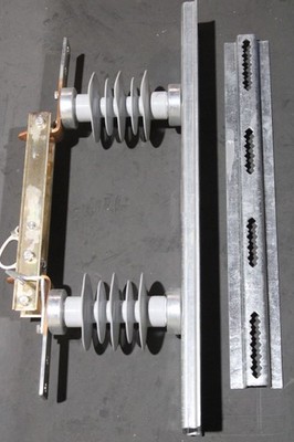 Eaton D73P16S0D Disconnects