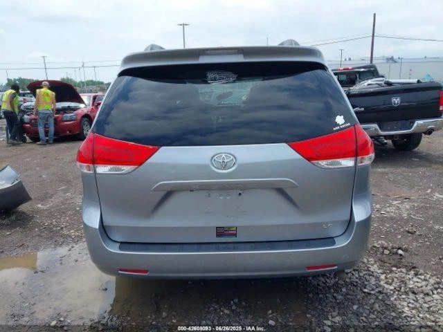 (LOCAL PICKUP ONLY) Trunk/Hatch/Tailgate Le Fits 11-20 SIENNA 954619 Foto 3 de 4