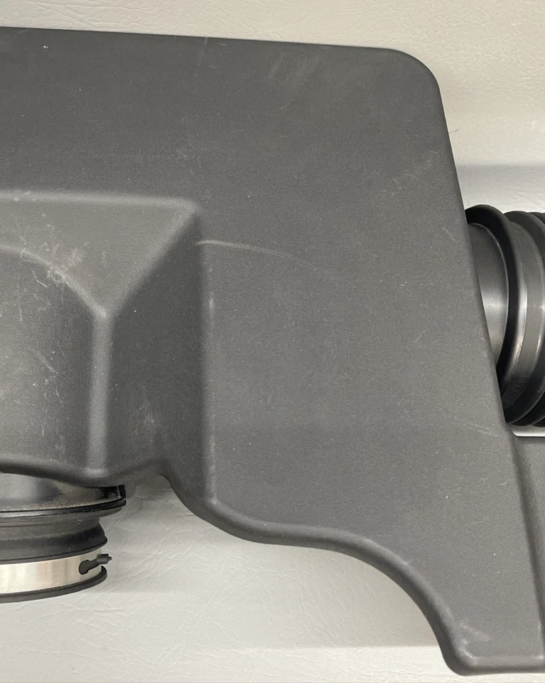 GMC Sierra 1500 2014 2019 motor filtro de aire caja de conductos de admisión OEM Foto 4 de 4