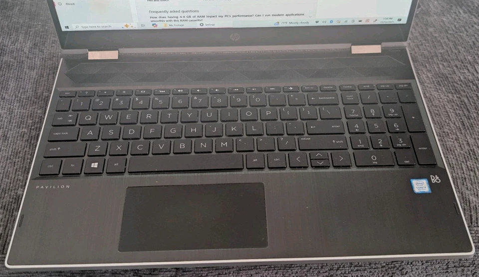 "Laptop HP Pavilion x360 15-CR0xxx 15,6"" convertible 2 en 1 SSD TAL CUAL" Foto 2 de 4