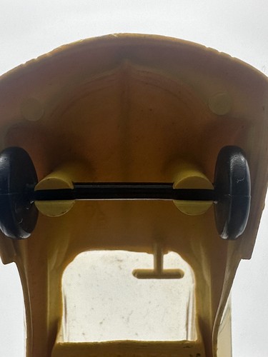 WANNATOY FUTURISTIC CAR, Yellow & Clear Hard Plastic, 1950s Made USA - Picture 12 of 14