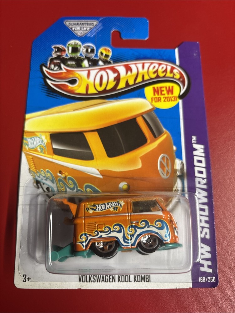 2013 Hot Wheels Volkswagen Kool Kombi HW Showroom B