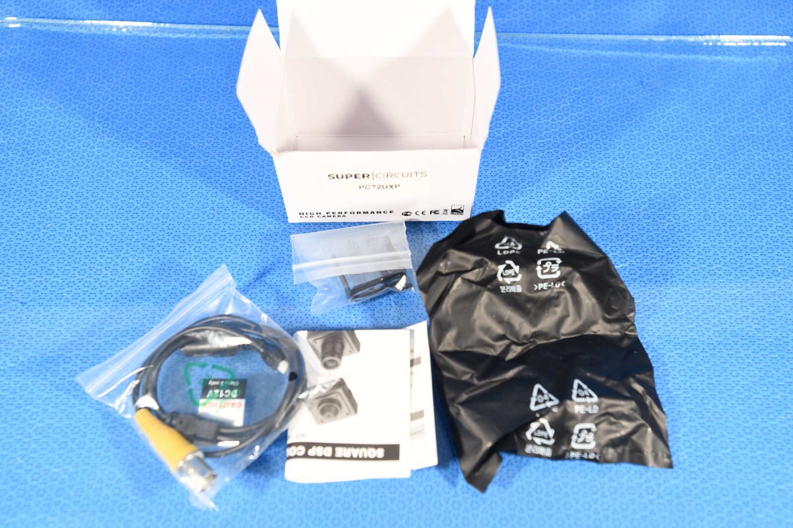 B&W Super Circuits PC72UXP Super Pinhole Micro CCD Camera