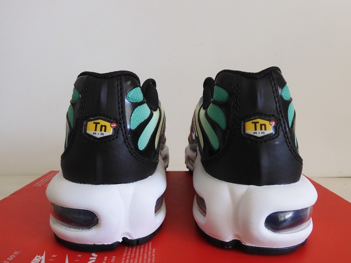 Nike Air Max Plus 