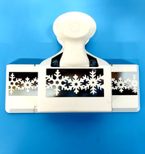 MARTHA STEWART RETIRED SNOWFLAKE DEEP EDGE BORDER PUNCH WINTER SNOW FUN HOLIDAY