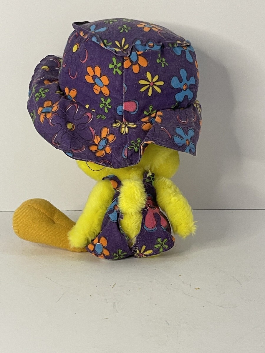 VIntage Rare 1998 Looney Tunes Tweety Bird 9” Plush Floral Play by
