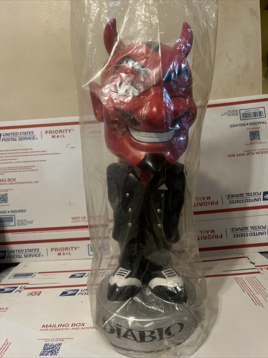 アメコミ Funko wacky wobbler el DIABLO BLUE s-l400.jpg