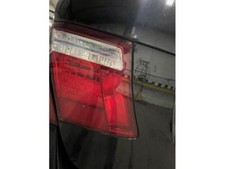 Feu arrière Lexus LS