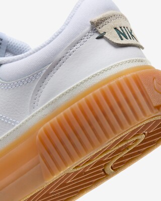 ★Nike★ Court Legacy Lift W White Gum Yellow Sail Universit Nike Women's Court Legacy Lift Sneakers White/Gum Yellow
