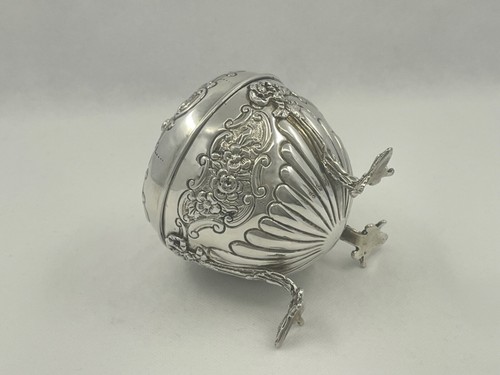 Antique Victorian Solid Sterling Silver String Box by Goldsmiths & Silversmiths - Picture 10 of 18