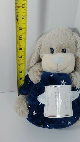 Manhattan Kids plush tan puppy dog holds blue silver stars baby blanket gift set - Picture 4 of 5
