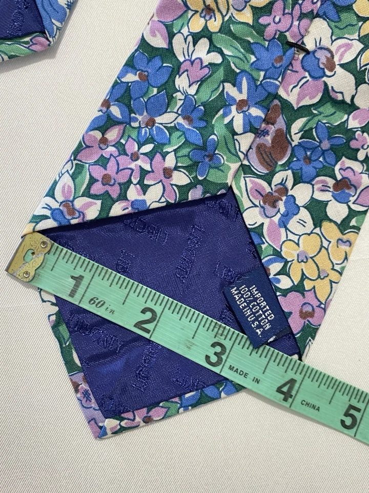 Corbata Liberty of London Hecha en EE. UU. Todo Algodón Flor Hombre Foto 3 de 4