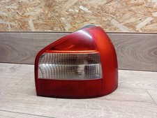 Feu arrière Audi 75