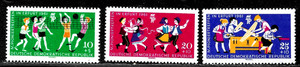 HICK GIRL-MINT GERMAN  D.D.R.  SEMI-POSTAL  SC#B76-B78  YOUNG PIONEERS     X4474