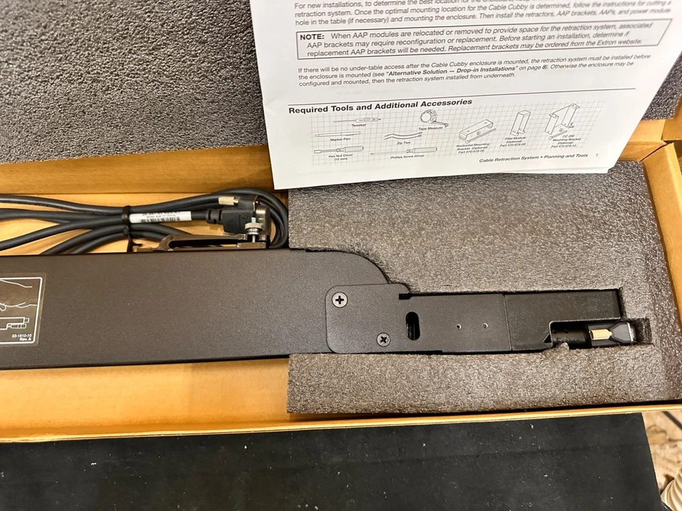 Extron Retractor XL VGA 70-1001-01 Cable Cubby - New In Box - Image 2 of 4