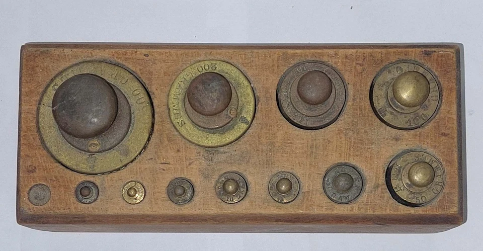 BOITE DE POIDS EN LAITON ANCIENS - Photo 2/3