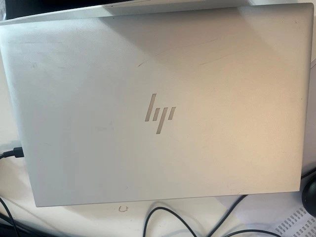 HP EliteBook 830 G8 · i7-1185G7 · 16GB · 256GB, photo 4 of 5