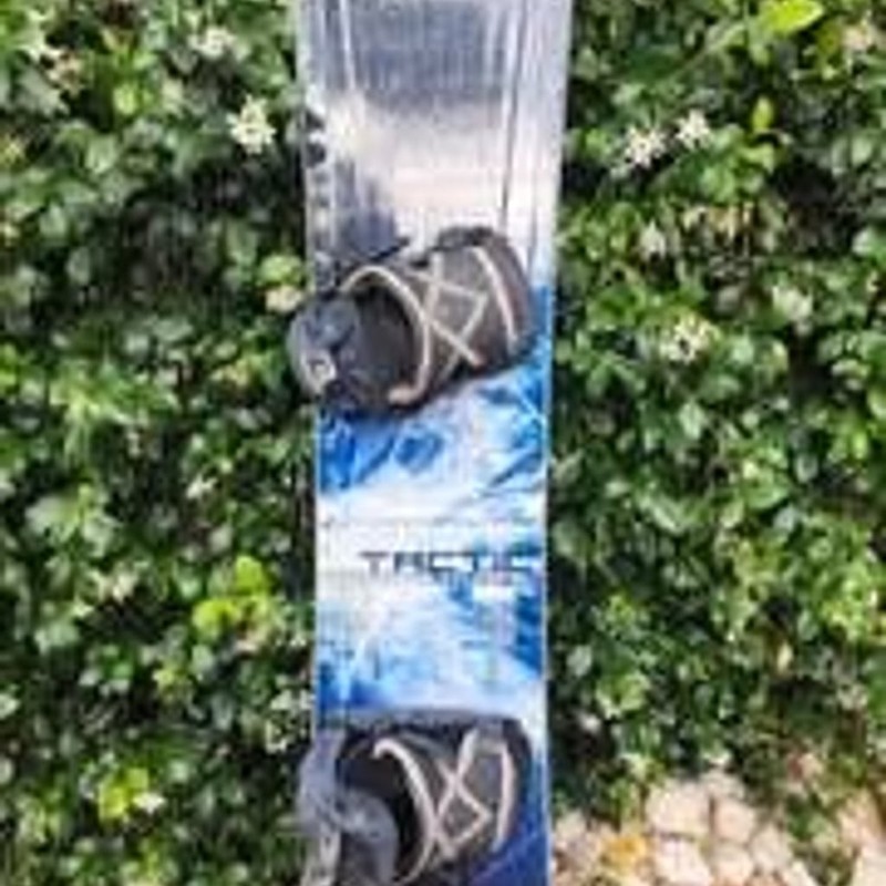 Tactic Snowboard with Bindings