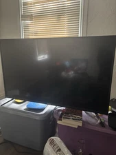 Class 4K UHD LED HDR