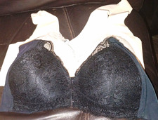 Lot 2 Wm. Lace Wireless Front Closure Full Cov. Wireless Bras Size L Black Cream