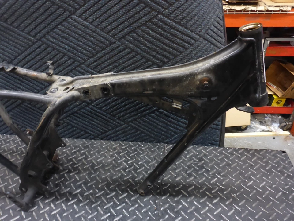 Honda Nighthawk CB250 CB 250 1993 cuadro principal chasis Foto 2 de 4