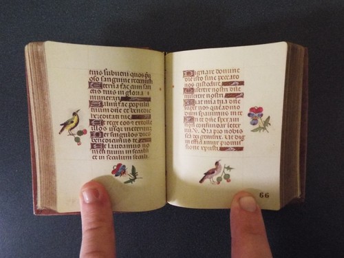 16th Century Miniature Book of Hours - Facsimile - Full Leather with Slipcase - Picture 3 of 6