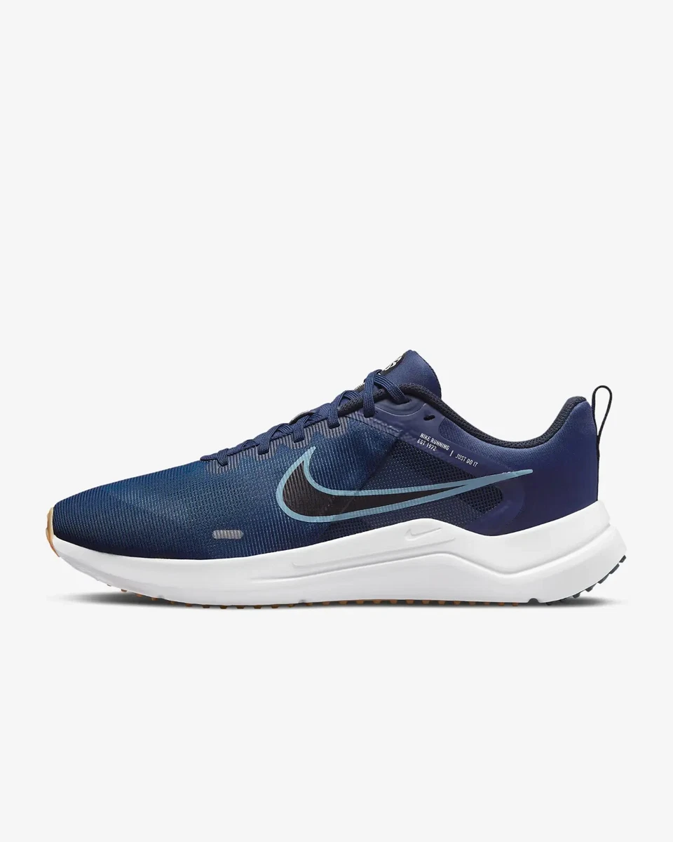Nike sports shoes blue best sale colour