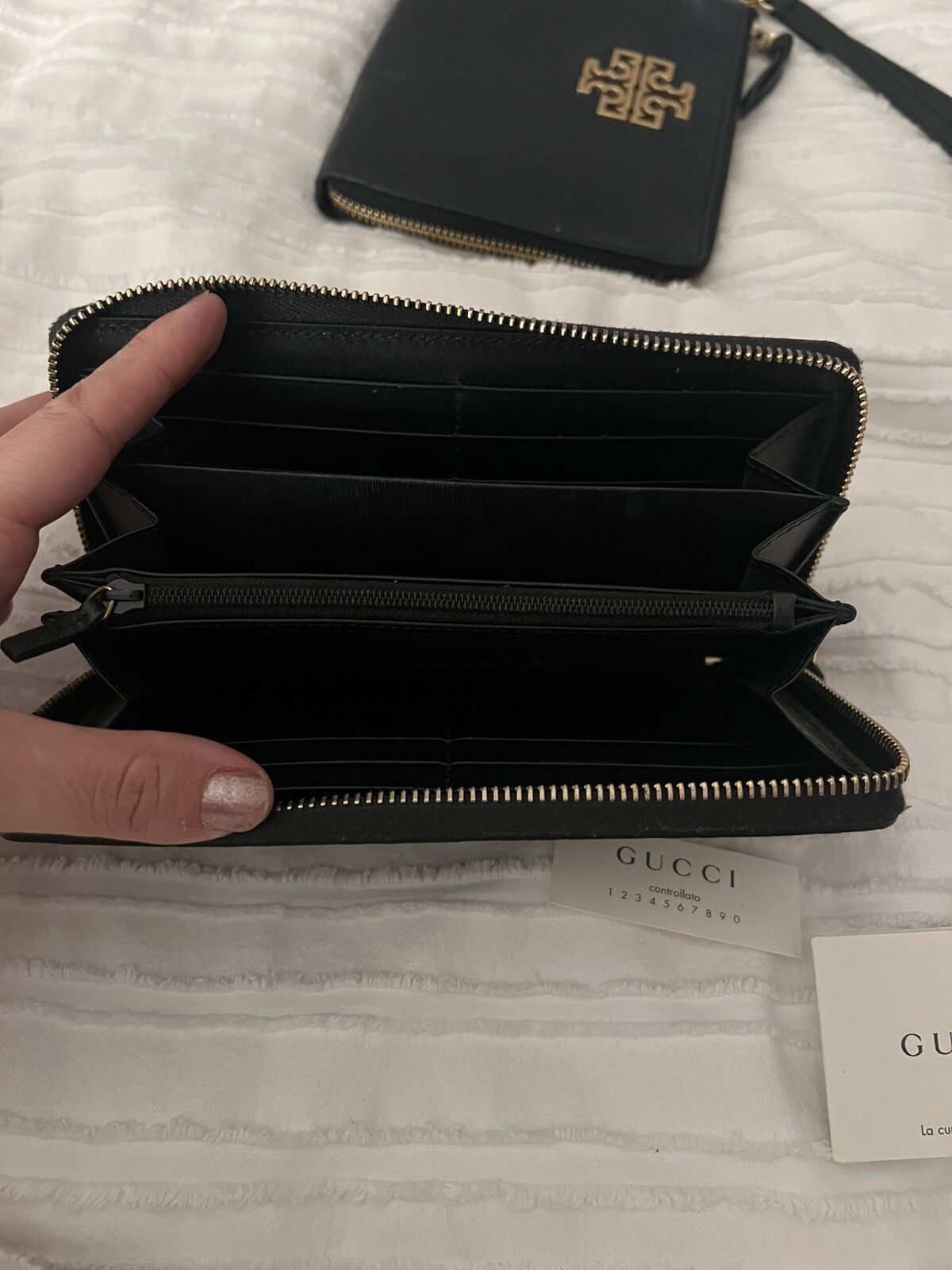 Authentic Gucci  GG Guccissima Black Zippy Large Organizer Wallet - Bee (Rare) image 7