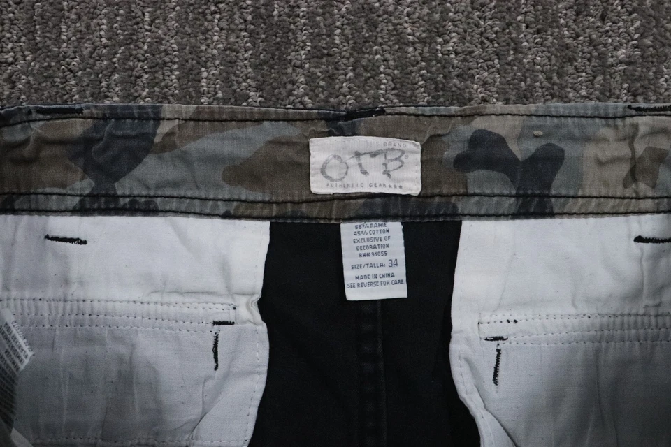 Y2K Cargo Shorts Men 34x10 Black Grunge Skater Utility Outdoor - Image 4 of 4