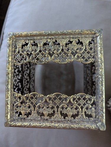 Vintage Floral Design Gold Tone Filigree Tissue Box Cover - Picture 5 of 5