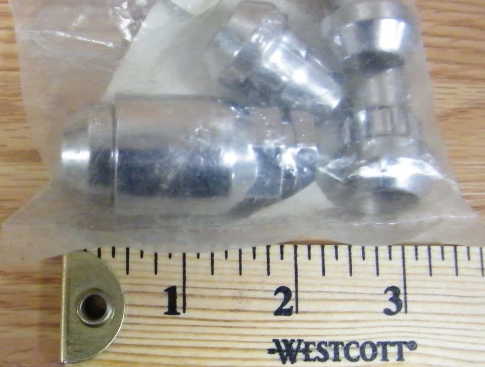 American Eagle Wheel Corp. (ACL20905) Chrome Lug Nut Wheel Locks **READ**  - Image 3 of 4