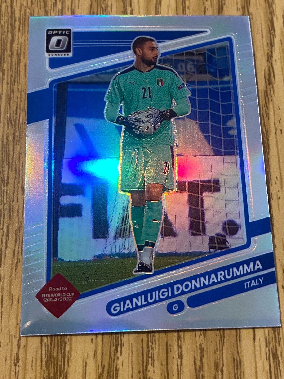 2021-22 Donruss Soccer Gianluigi Donnarumma Silver Holo Prizm Optic Italy #77