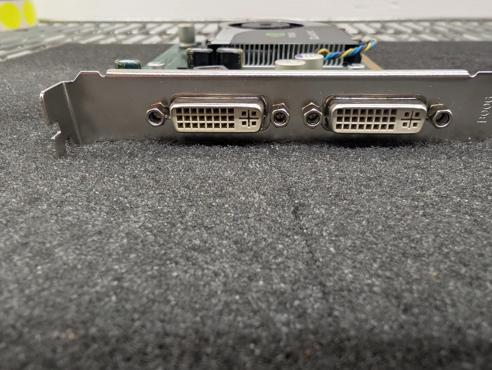 New, Nvidia, QUADRO FX 570, 256MB DDR2 PCI Express x16 - Image 2 of 4