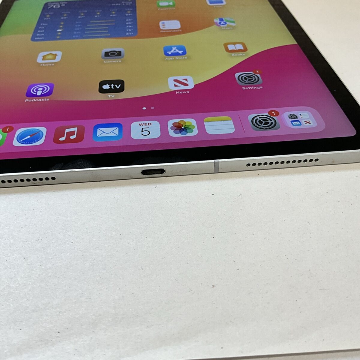 Apple iPad Pro 11-inch 256GB Silver Verizon WiFi Cellular Apple iPad Pro 11-inch 256GB Silver Verizon WiFi Cellular