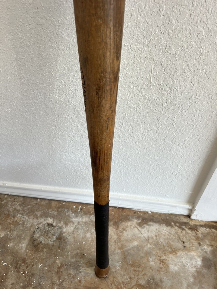 Vintage 1920s King Of The Field Hillerich & Bradsby Baseball Bat No 12