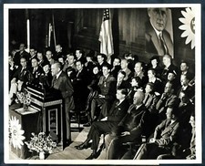 POLITICAL TRENDS GOVERNOR ALFRED M LANDON & YOUNG REPUBLICANS 1936 Photo Y 131