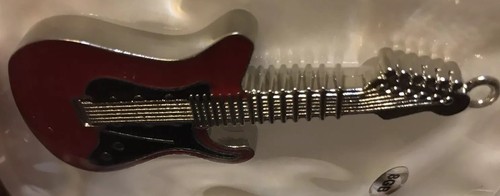 Guitarra Eléctrica Metal 8 GB USB 2.0 Flash Memory Stick Pen Drive Disco Rojo y Negro - Imagen 11 de 12