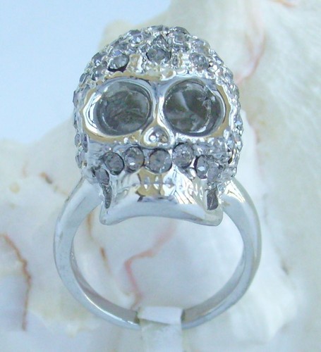 Unique Cocktail Skull Skeleton Ring Gray Austrian Crystal CR788C1 - Picture 4 of 6