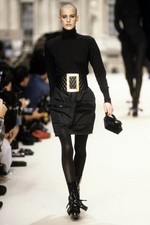 CHANEL Jupe Collection Hiver 1994 Matelassé 