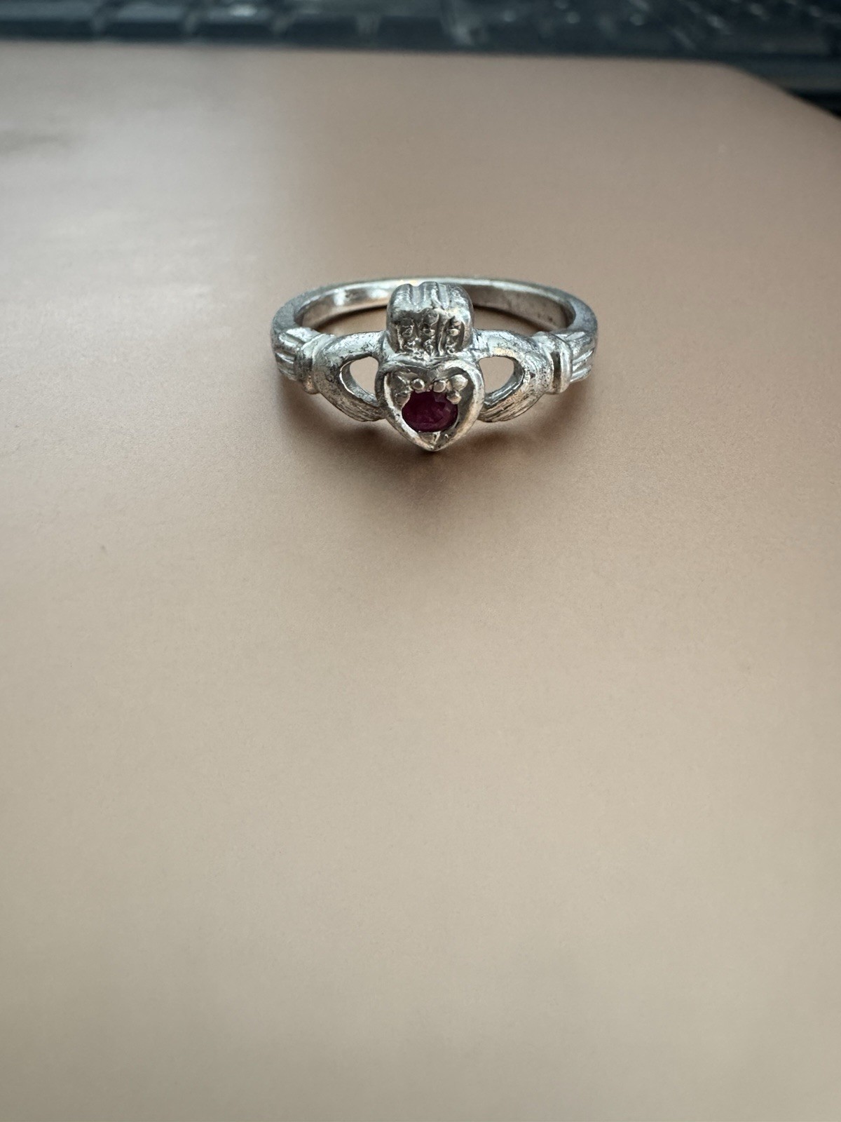Sterling silver Claddagh Ring size 7 - Ruby cente… - image 1