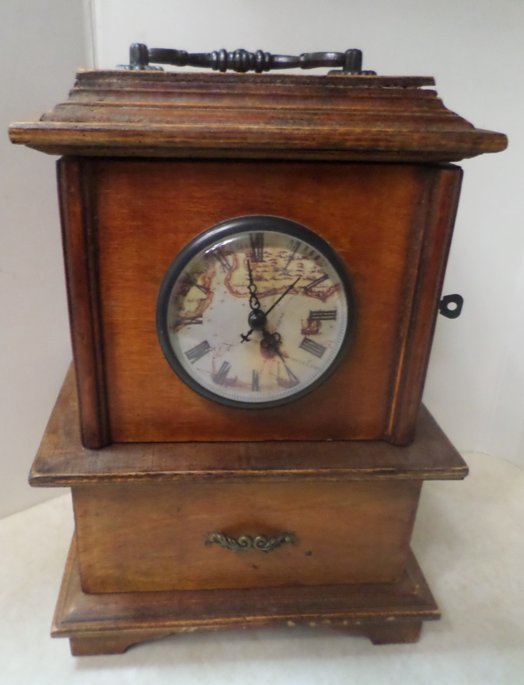 Standing Mantel Clock/Wood/Battery Operated