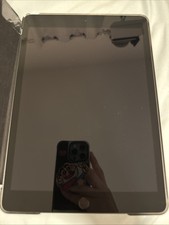 Apple iPad 8th Gen 32GB 2.6GHz 10.2 MK2Y3LL/A Silver